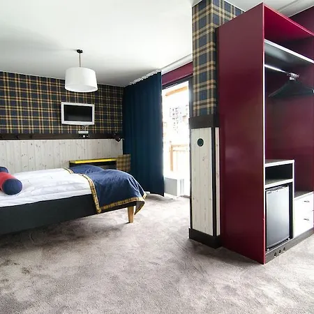 Langley Tango Hotel