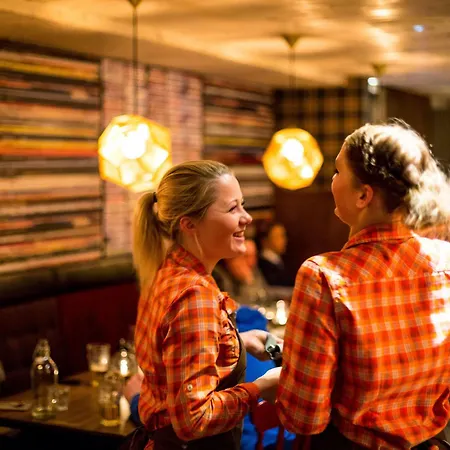 Langley Tango Hotel Val Thorens